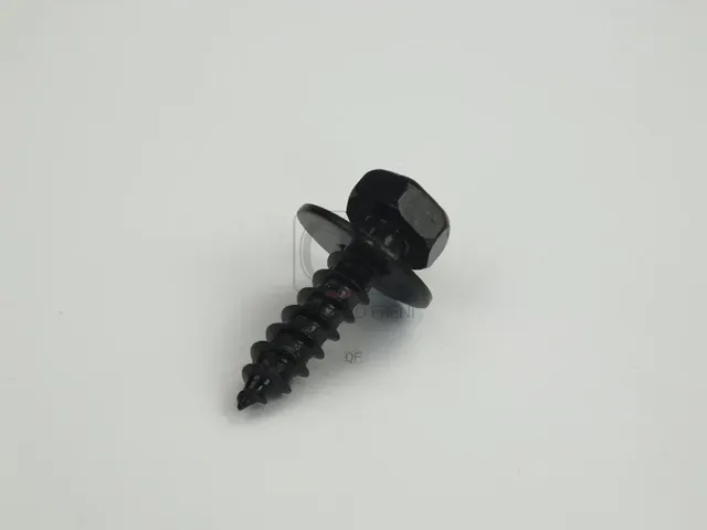 ВИНТ КРЕПЕЖНЫЙ (Quattro Freni). Артикул QF33G00223