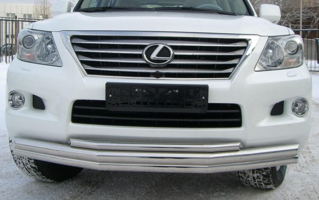 Защита RusStal переднего бампера d70/70/42 (секции) для Lexus LX 570 2007-2012. Артикул LLZ-000267