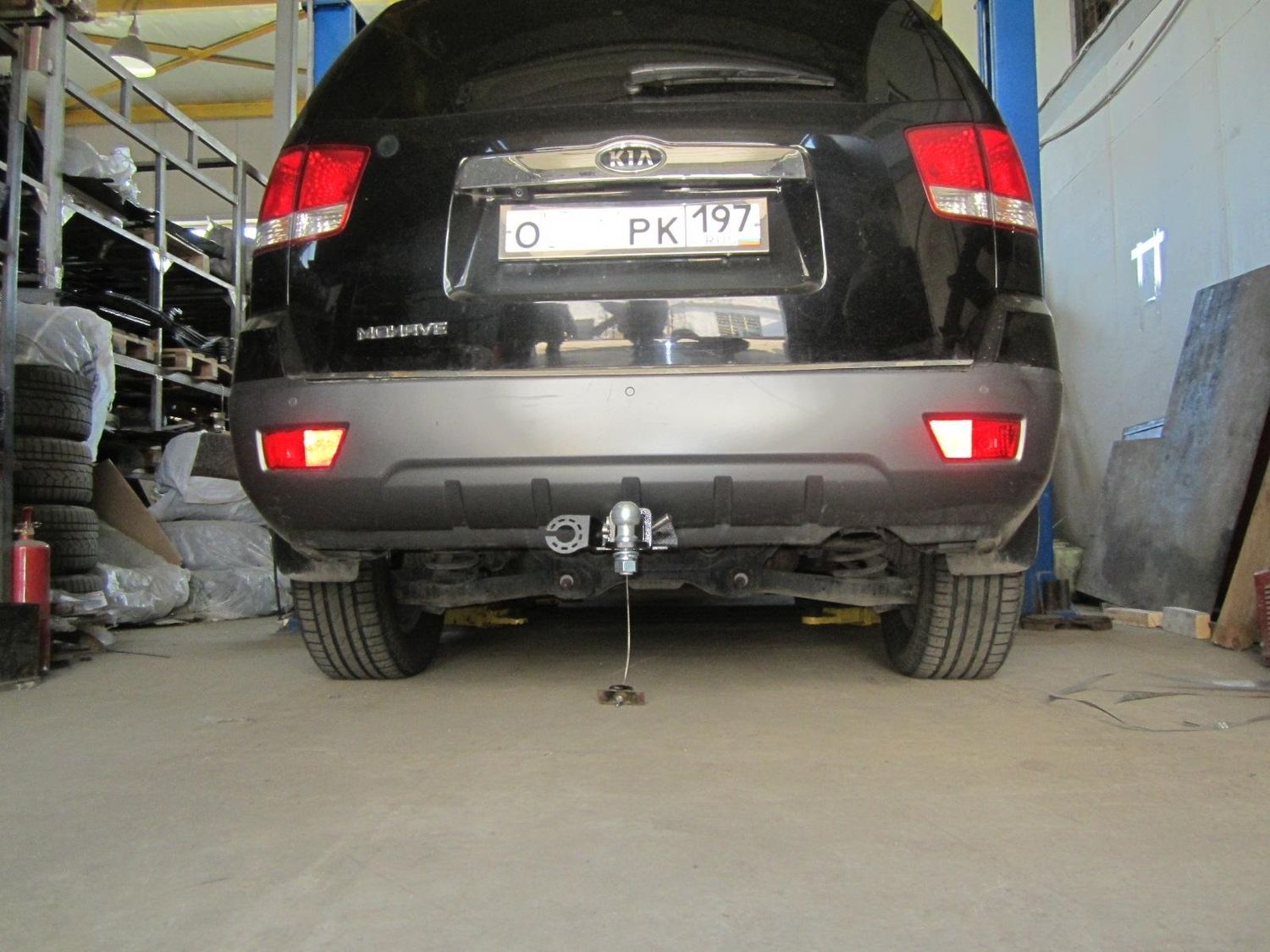 Фаркоп Bizon для Kia Mohave HM 2008-2020 (с пневмоподвеской). Быстросъемный крюк. Артикул FA 1007-E