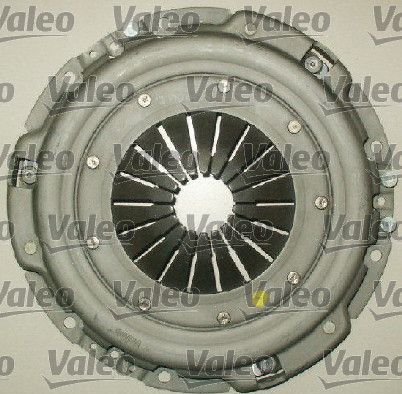Сцепление (комплект) Valeo KIT3P. Артикул 826334