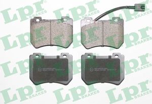 Тормозные колодки LPR передние для Alfa Romeo 159 2005-2011. Артикул 05P1552