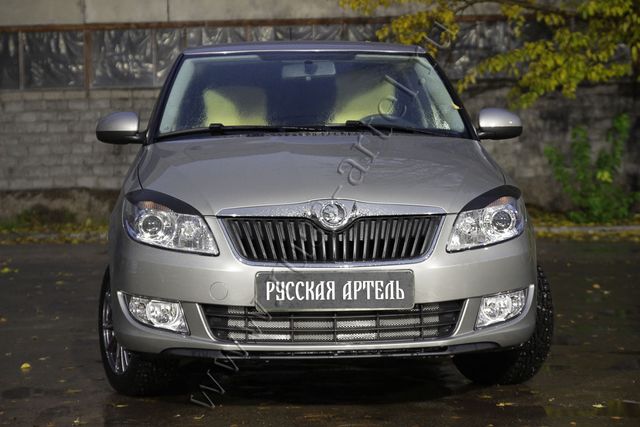Накладки Русская Артель на передние фары (реснички) для Skoda Fabia II 2010-2014. Артикул RESKF-020800
