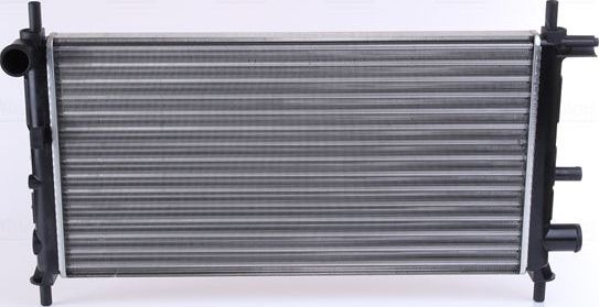Радиатор охлаждения двигателя Nissens. Артикул 62082A