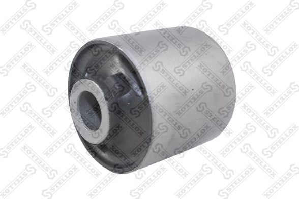 Сайлентблок заднего рычага подвески Stellox правый/левый для Lexus GX I 2001-2009. Артикул 77-00985-SX