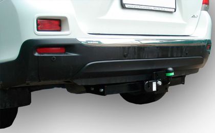 Фаркоп Лидер-Плюс для Toyota Highlander II 2010-2013. Фланцевое крепление. Артикул T119-FC