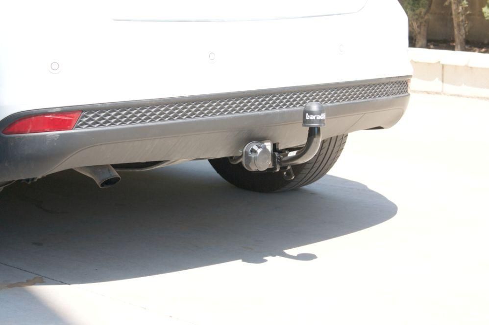 Фаркоп Aragon для Ford C-Max II (вкл. Grand) 2010-2026. Артикул E2013AA