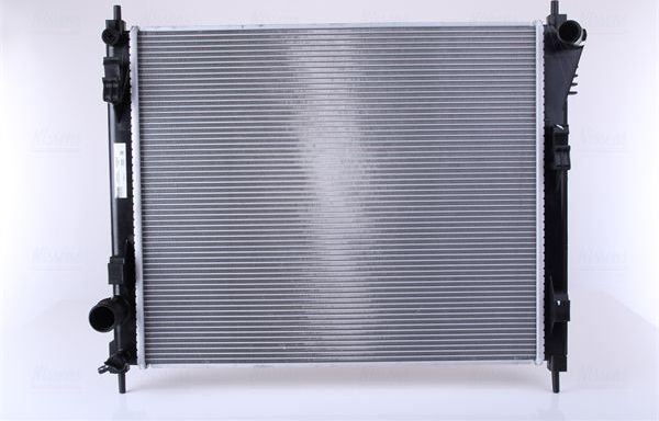 Радиатор охлаждения двигателя Nissens для Nissan Juke I 2014-2019. Артикул 606120