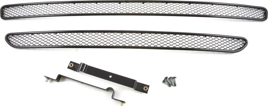 Сетка внешняя Arbori на бампер для Ford Kuga II 2012-2026. Артикул 01-170513-15B