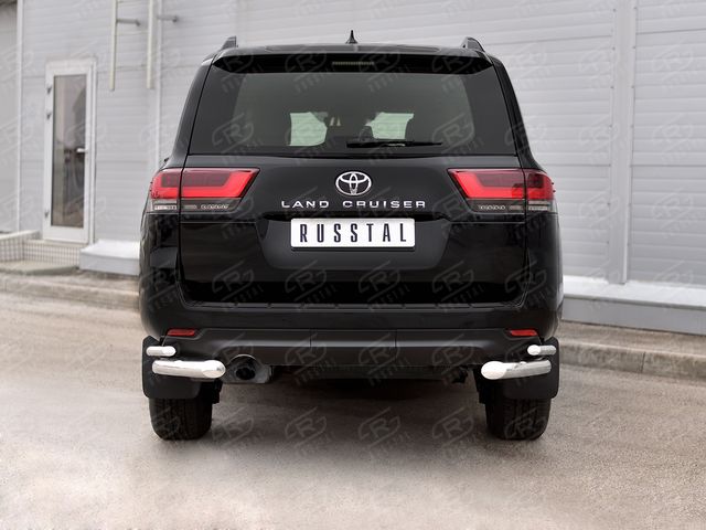 Защита RusStal заднего бампера уголки d76 секции-d42 секции для Toyota Land Cruiser 300 2021-2026. Артикул TLCZ-003795