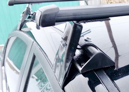 Багажник на крышу Муравей Д-2 креп. за дверные проемы для Chrysler 300C II седан 2010-2014 (Прямоугольные дуги). Артикул 691486+846103