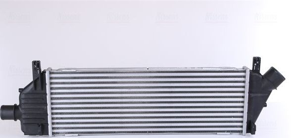 Интеркулер Nissens ** FIRST FIT ** для Nissan Micra K12 2003-2010. Артикул 96578