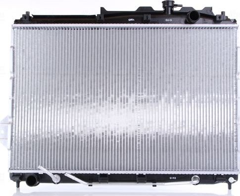 Радиатор охлаждения двигателя Nissens. Артикул 67527