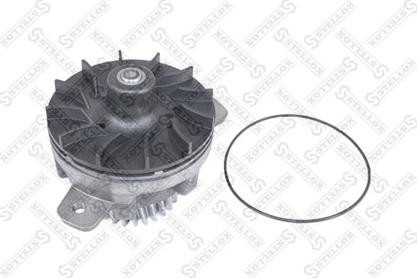 Помпа (водяной насос) Stellox. Артикул 81-04124-SX