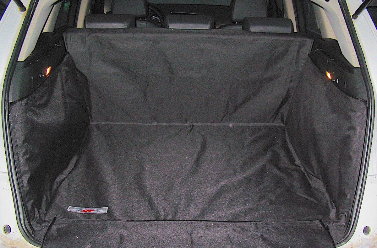 Защитный чехол AUTOSMSTUDIO "Standart" в багажник автомобиля для Audi Q5 I 2008-2017, серый. Артикул TP-Q5-STD-GR