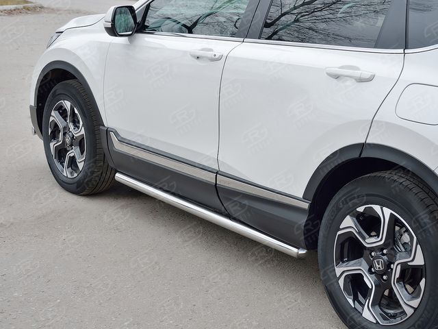 Защита порогов РусCталь труба d63 (вариант 3) для Honda CR-V V до рестайлинга 2016-2020. Артикул HCRT-0028333