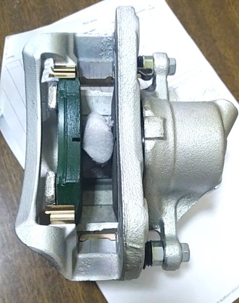 Тормозной суппорт Mando. Артикул EX4811008152