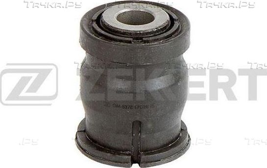 Сайлентблок переднего рычага подвески Zekkert. Артикул GM-5376