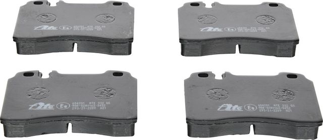 Тормозные колодки ATE передние для Mercedes-Benz E-Класс I (W124) 1993-1998. Артикул 13.0460-4201.2