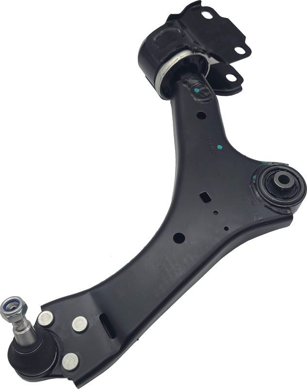 Поперечный рычаг передней подвески CTR. Артикул CQ0523R