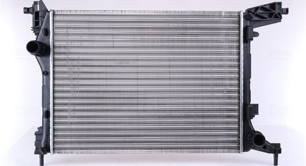 Радиатор охлаждения двигателя Nissens для Fiat 500L I 2012-2026. Артикул 617876