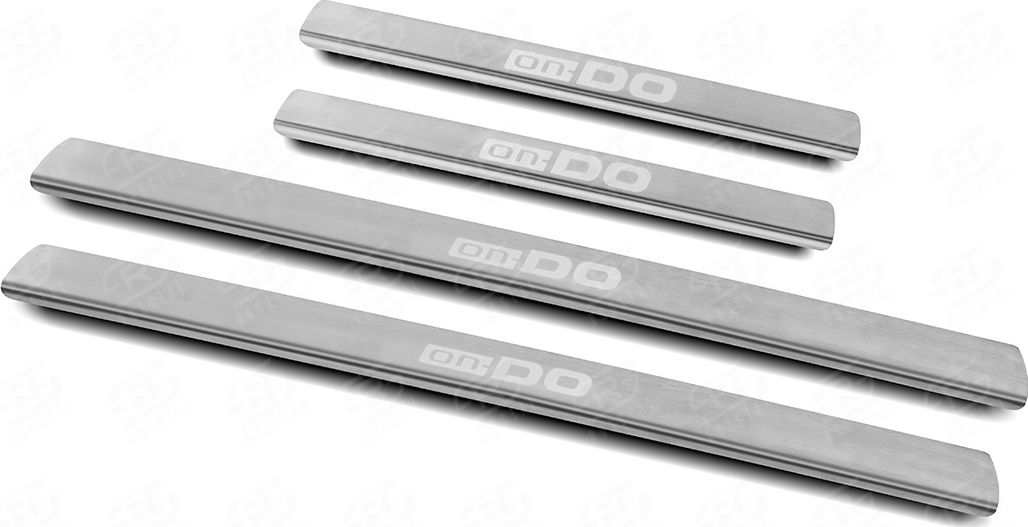 Накладки RusStal на пороги (лист нерж. шлифованный с надписью) для Datsun on-DO 2014-2020. Артикул DTOND14-03