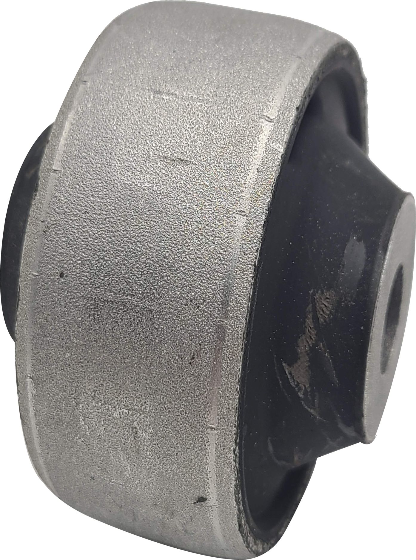 Сайлентблок переднего рычага подвески CTR. Артикул GV0590