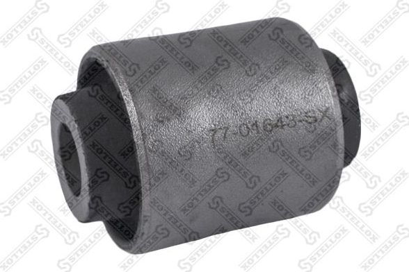 Сайлентблок заднего рычага подвески Stellox. Артикул 77-01643-SX