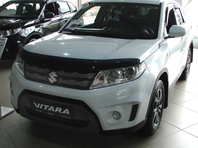 Дефлектор SIM для капота Suzuki Vitara IV 2015-2026. Артикул SSUVIT1512