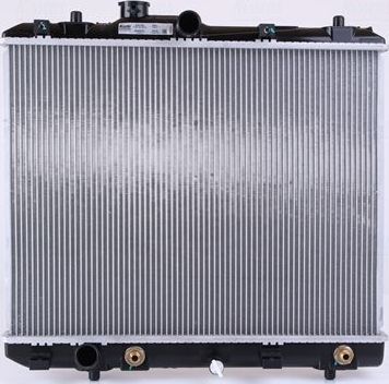 Радиатор охлаждения двигателя Nissens для Suzuki Splash I 2008-2015. Артикул 630706