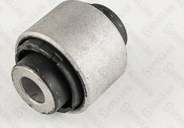 Сайлентблок заднего рычага подвески Stellox. Артикул 77-01616-SX