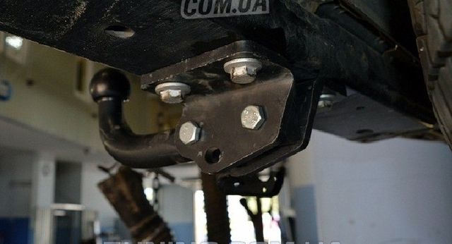 Фаркоп Imiola для Volkswagen Amarok 2010-2026. Артикул W.035