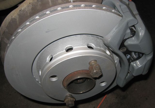 Тормозной диск ATE передний для Audi 80 V (B4) 1991-1995. Артикул 24.0122-0139.1