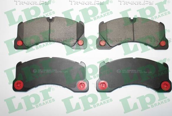 Тормозные колодки LPR передние для Porsche Cayenne I (955) 2002-2010. Артикул 05P1754