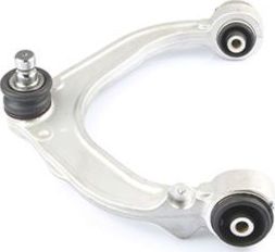 Поперечный рычаг передней подвески CTR (сталь). Артикул CQ1057L