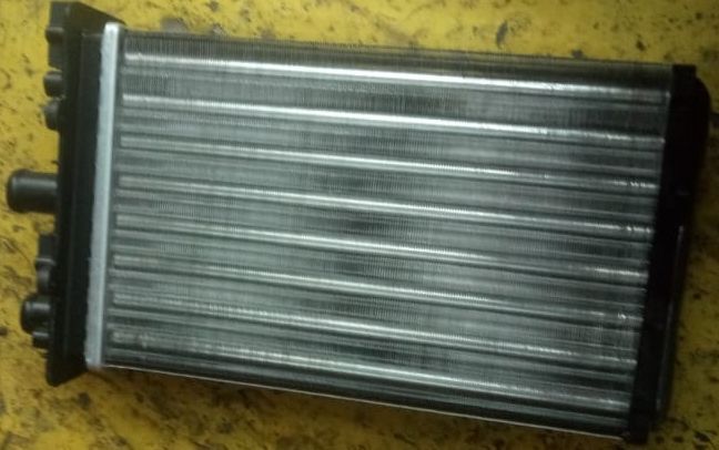 Радиатор отопителя (печки) AVA. Артикул VNA6239