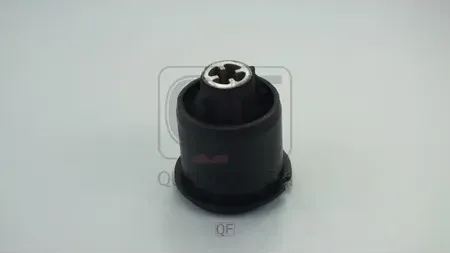 Сайлентблок задней балки (Quattro Freni). Артикул qf24d00140