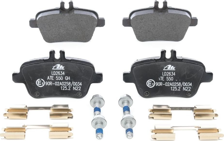 Тормозные колодки ATE Ceramic. Артикул 13.0470-2634.2
