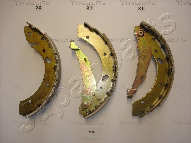 Тормозные колодки Japanparts. Артикул GF-216AF