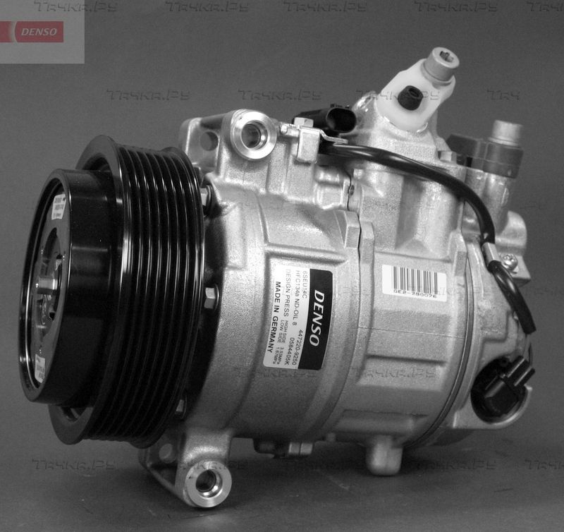 Компрессор кондиционера Denso. Артикул DCP17051