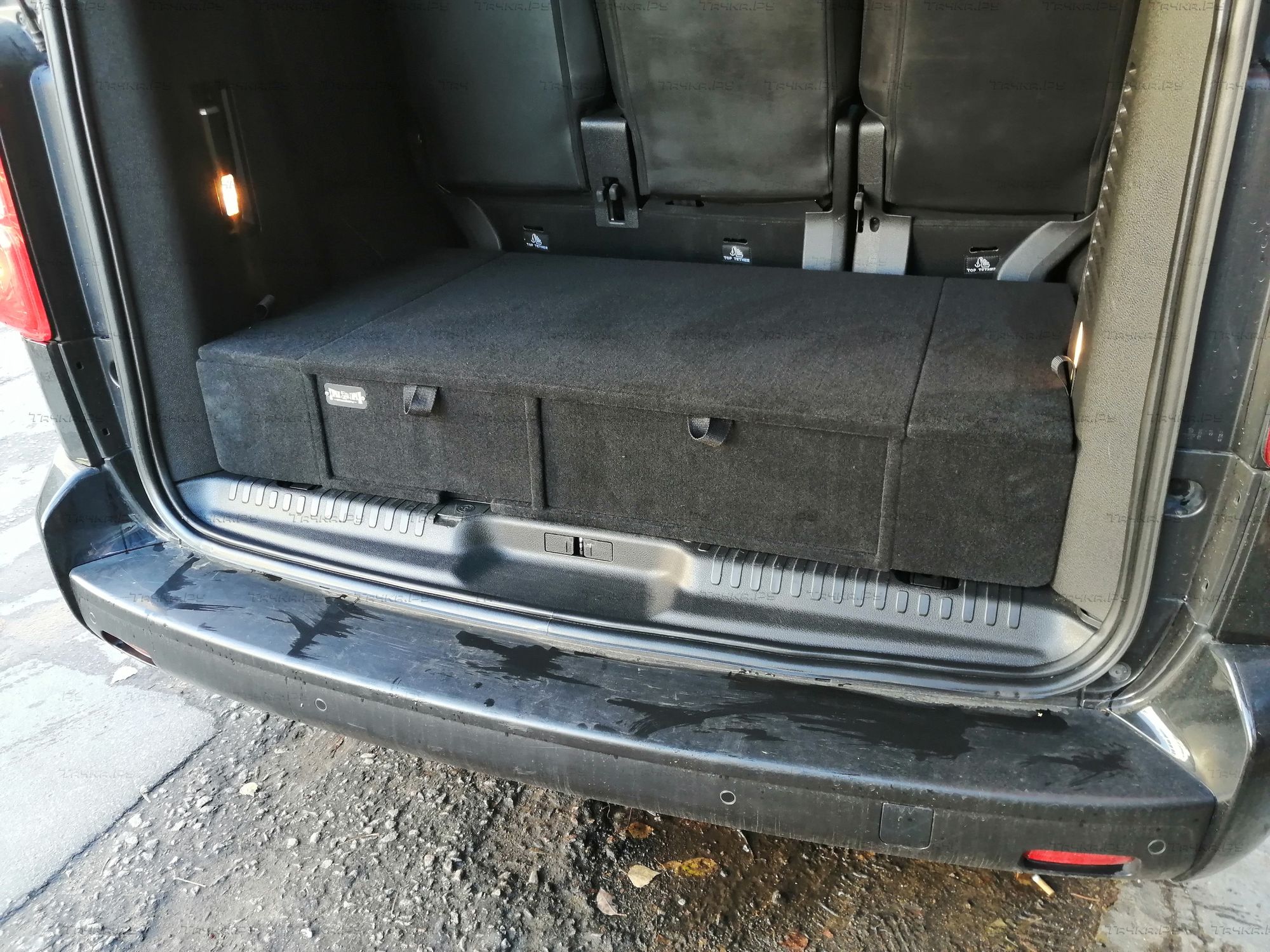 Органайзер РИФ Тайга в багaжник Toyota Proace Long 2013-2021. Артикул ORG-CJ-LE