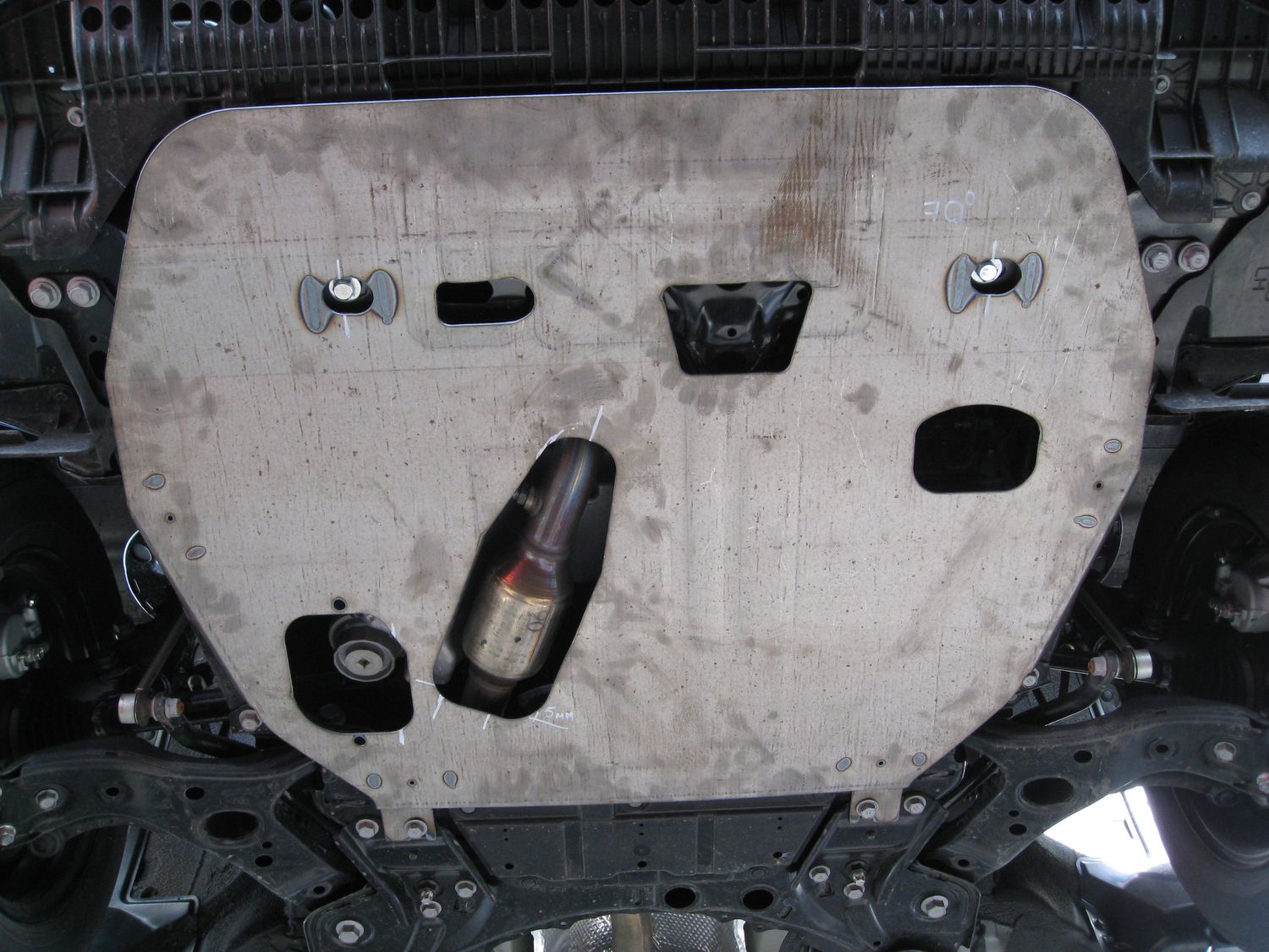 Защита алюминиевая Alfeco для картера и КПП Toyota Corolla E140, E150 2006-2013. Артикул ALF.24.34 AL4