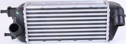 Интеркулер Nissens ** FIRST FIT **. Артикул 96466