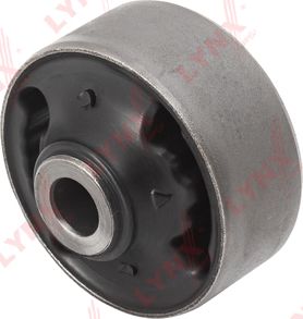 Сайлентблок переднего рычага подвески LYNXauto. Артикул C8129