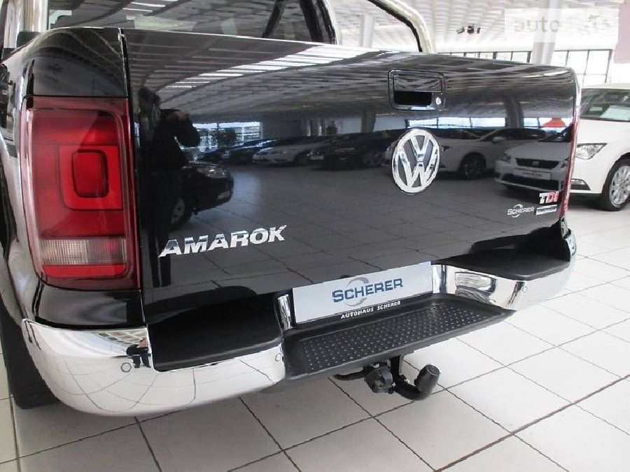 Фаркоп Westfalia для Volkswagen Amarok (со ступенькой) 2010-2026. Артикул 321831600001