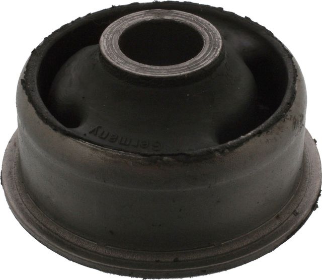 Сайлентблок переднего рычага подвески Febi Bilstein задний правый/левый нижний для SEAT Cordoba I 1993-2002. Артикул 07857