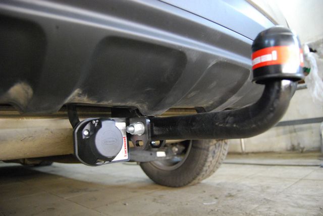 Фаркоп Oris (ранее Bosal) для Kia Sportage IV до рестайлинга 2016-2018. Артикул 6758-A