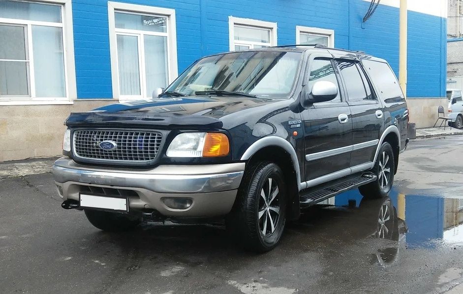 Дефлекторы Cobra Tuning для окон Ford Expedition 1996-2003. Артикул F32696
