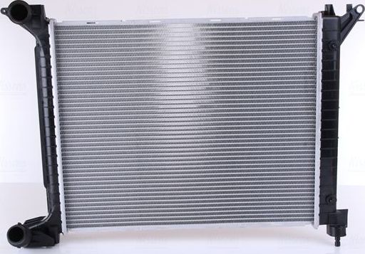 Радиатор охлаждения двигателя Nissens для MINI Hatch I ((R50, R53) 2003-2006. Артикул 69704A