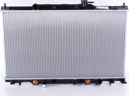 Радиатор охлаждения двигателя Nissens. Артикул 68106