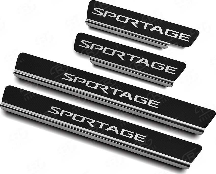 Накладки RusStal на пороги (лист нерж. карбон с надписью) для Kia Sportage IV 2016-2026. Артикул KISP16-06